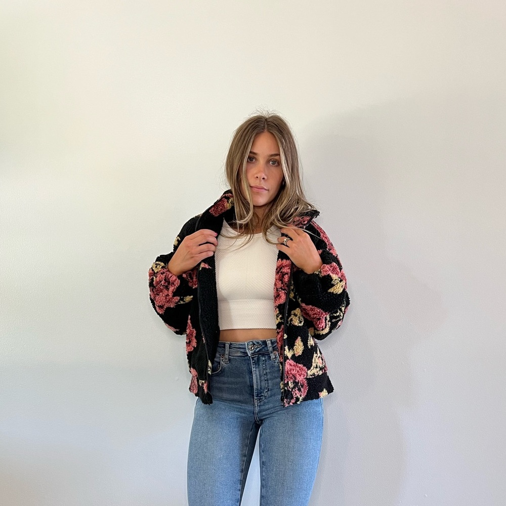 Meraki Co. fleece